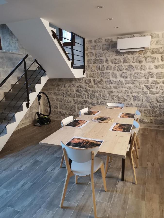 Maison Du Troubadour Balazuc Eksteriør billede